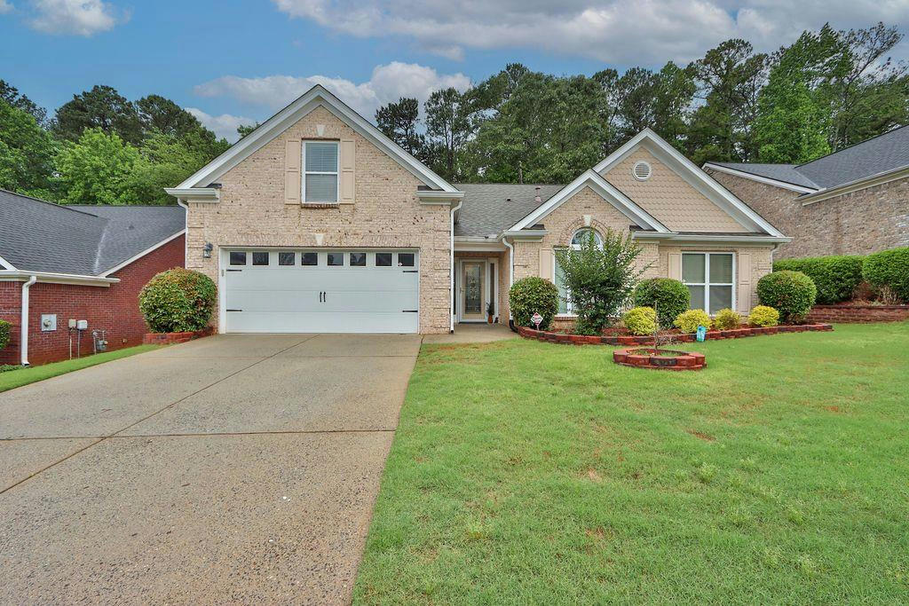 979 SIMONTON GLEN DR, LAWRENCEVILLE, GA 30045, photo 1 of 31