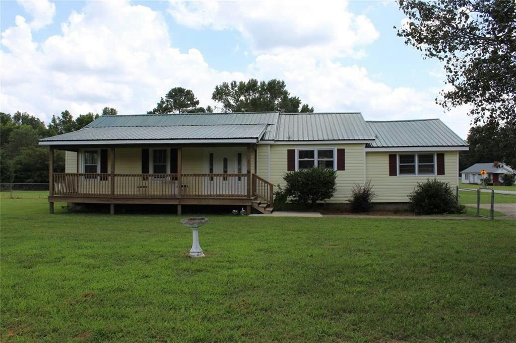 4 SPRINGLAKE ESTS, CRAWFORD, GA 30630, photo 1 of 27